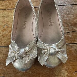 Cynthia Rowley Gold Bow Kids Dress Shoes